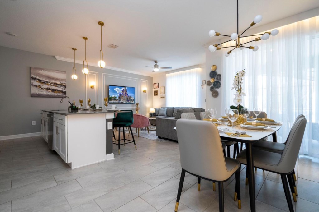 4 bedroom vacation townhouse at Storey Lake - Image 5