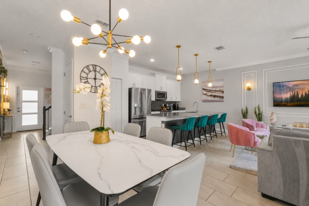 4 bedroom vacation townhouse at Storey Lake - Image 5