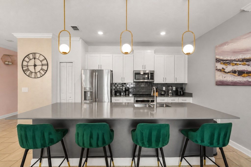 4 bedroom vacation townhouse at Storey Lake - Image 9