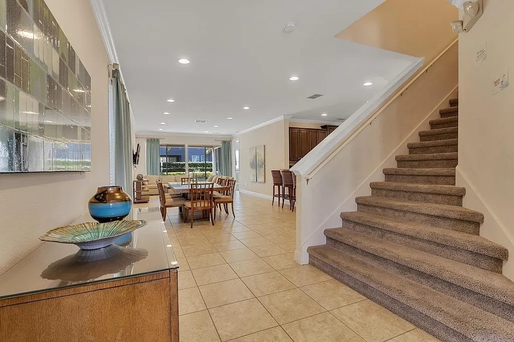 6 bedroom vacation house at Encore Resort at Reunion - Image 3