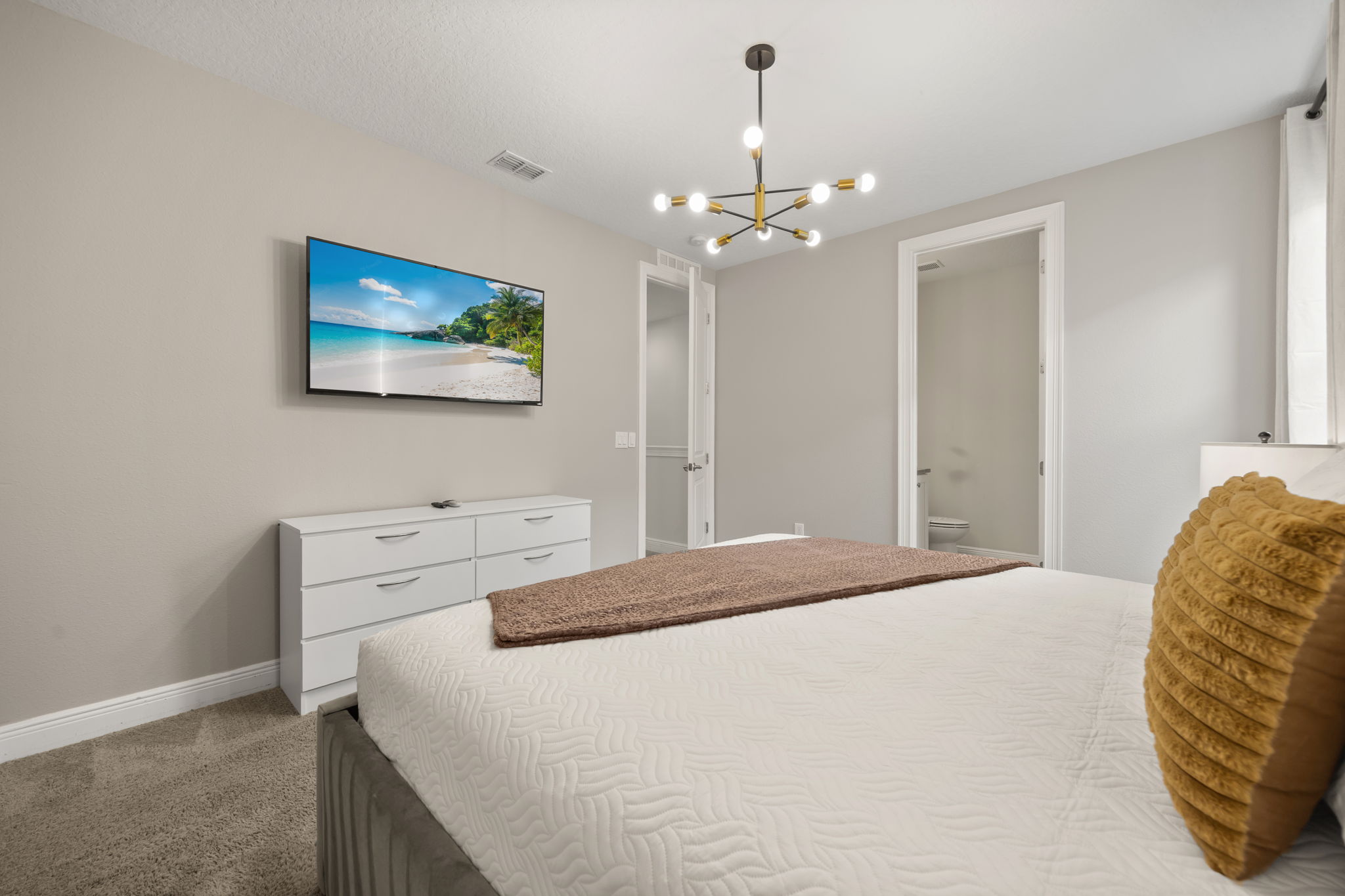 6 bedroom vacation house at Encore Resort at Reunion - Image 14