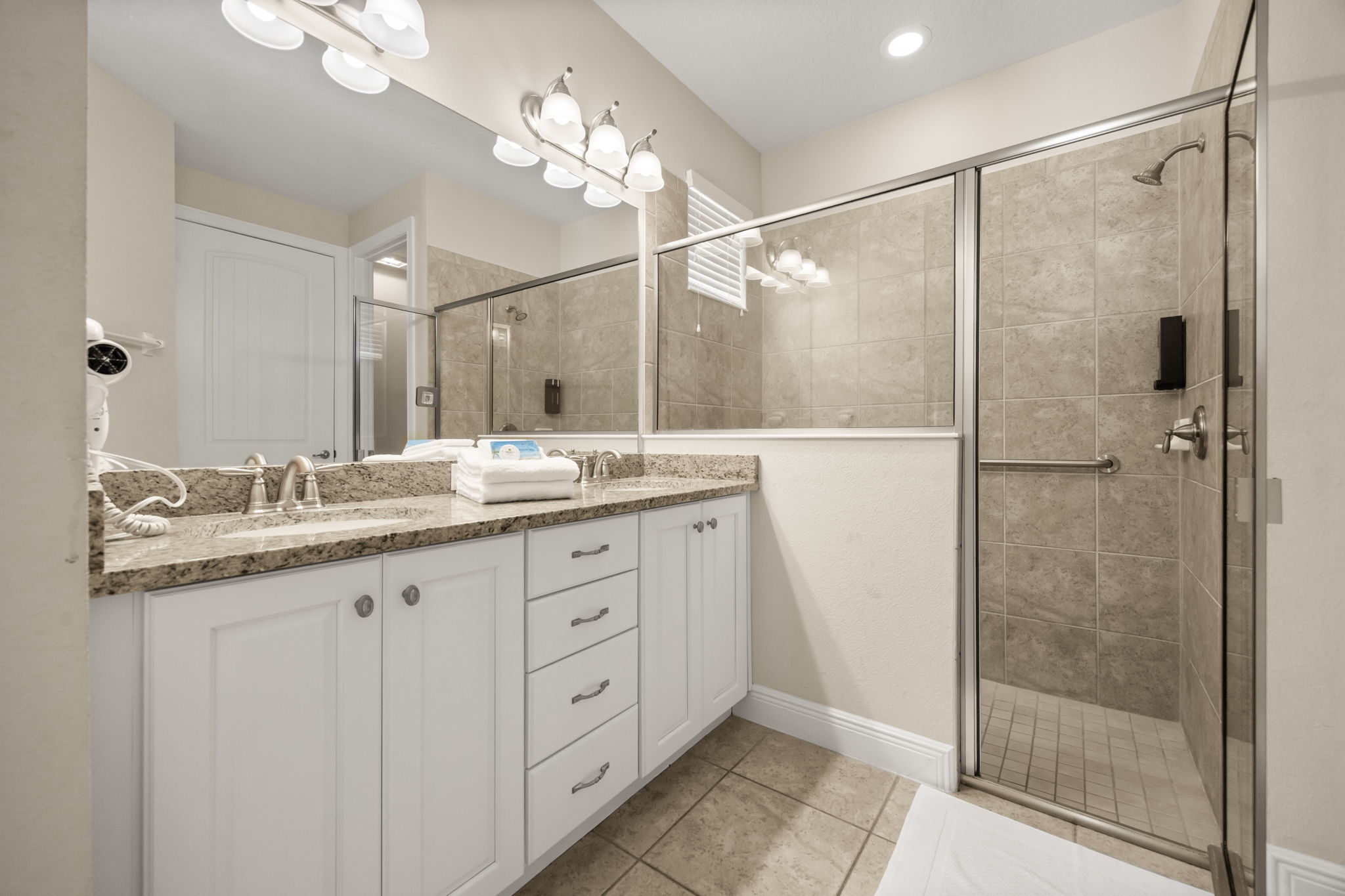 6 bedroom vacation house at Encore Resort at Reunion - Image 35