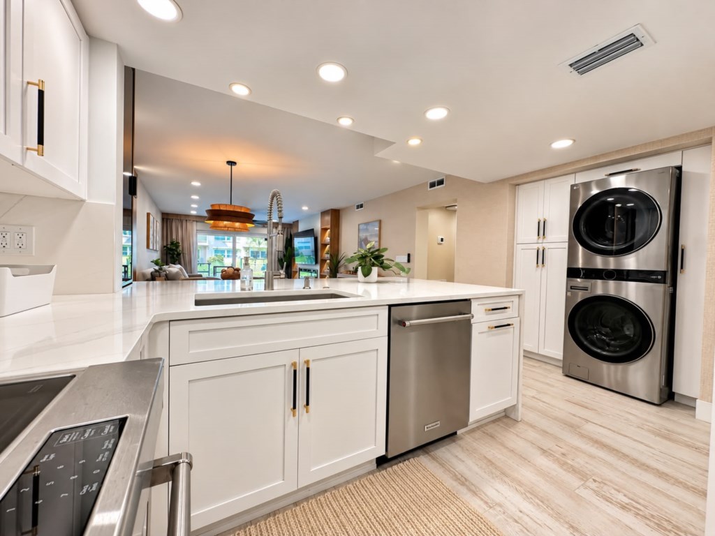 10-19 Sunflower Street, 2-bedroom vacation home at Spanish Main in Cocoa Beach, FL — photo 15 of 43