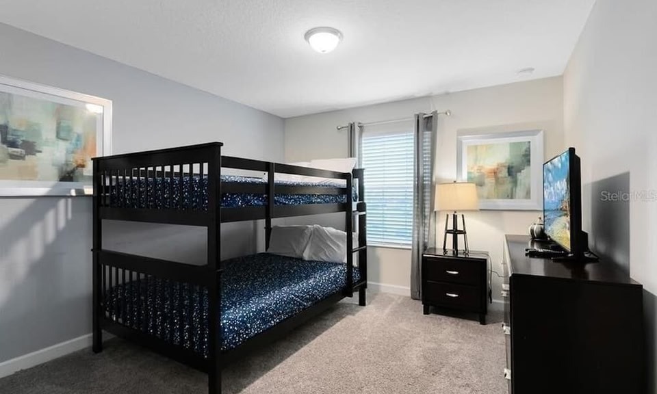 4 bedroom vacation townhouse at Storey Lake - Image 12