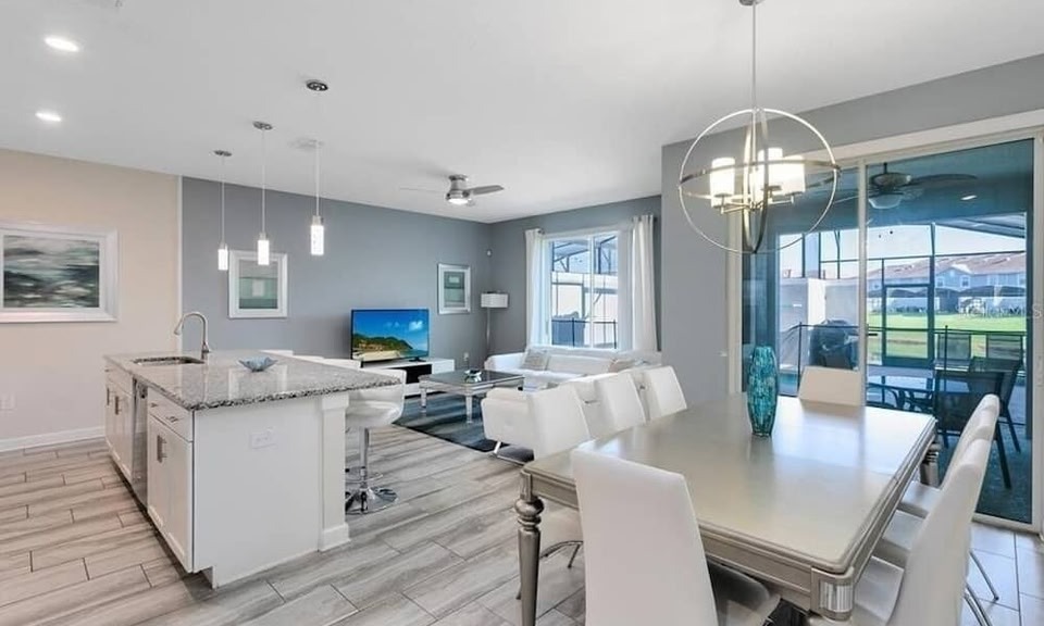 4 bedroom vacation townhouse at Storey Lake - Image 5