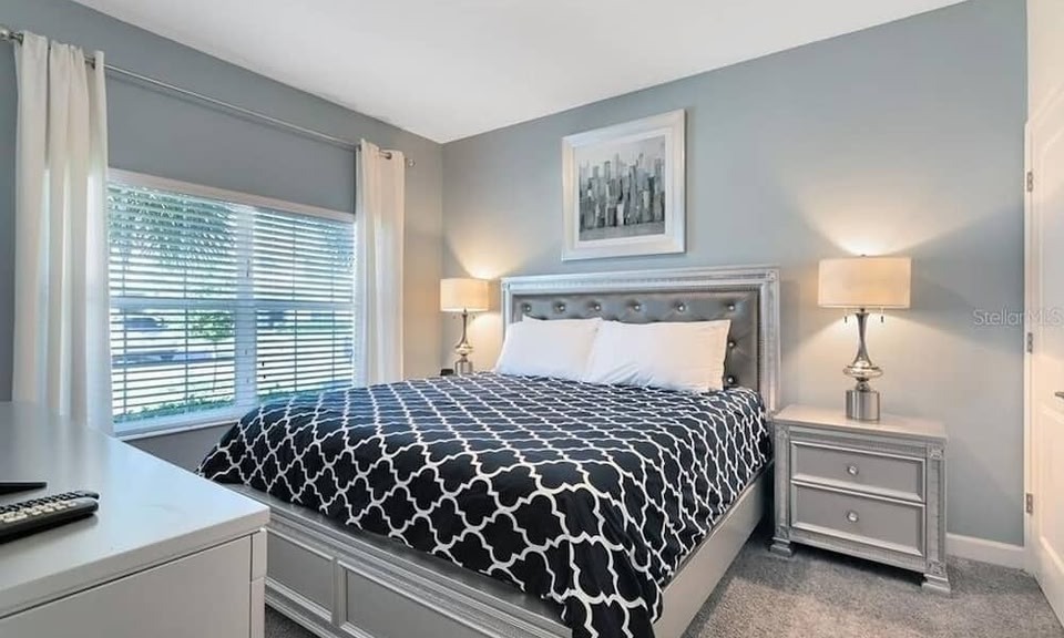 4 bedroom vacation townhouse at Storey Lake - Image 9