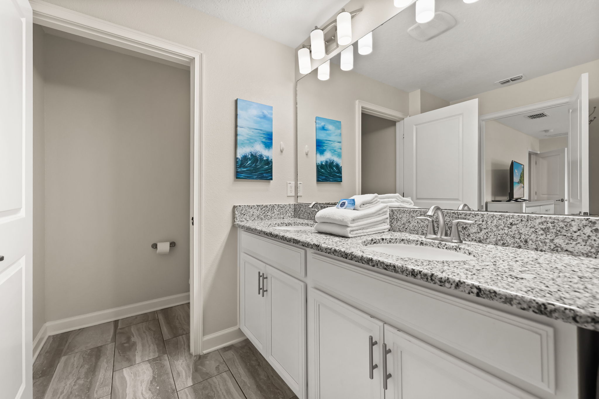 4 bedroom vacation townhouse at Storey Lake - Image 20