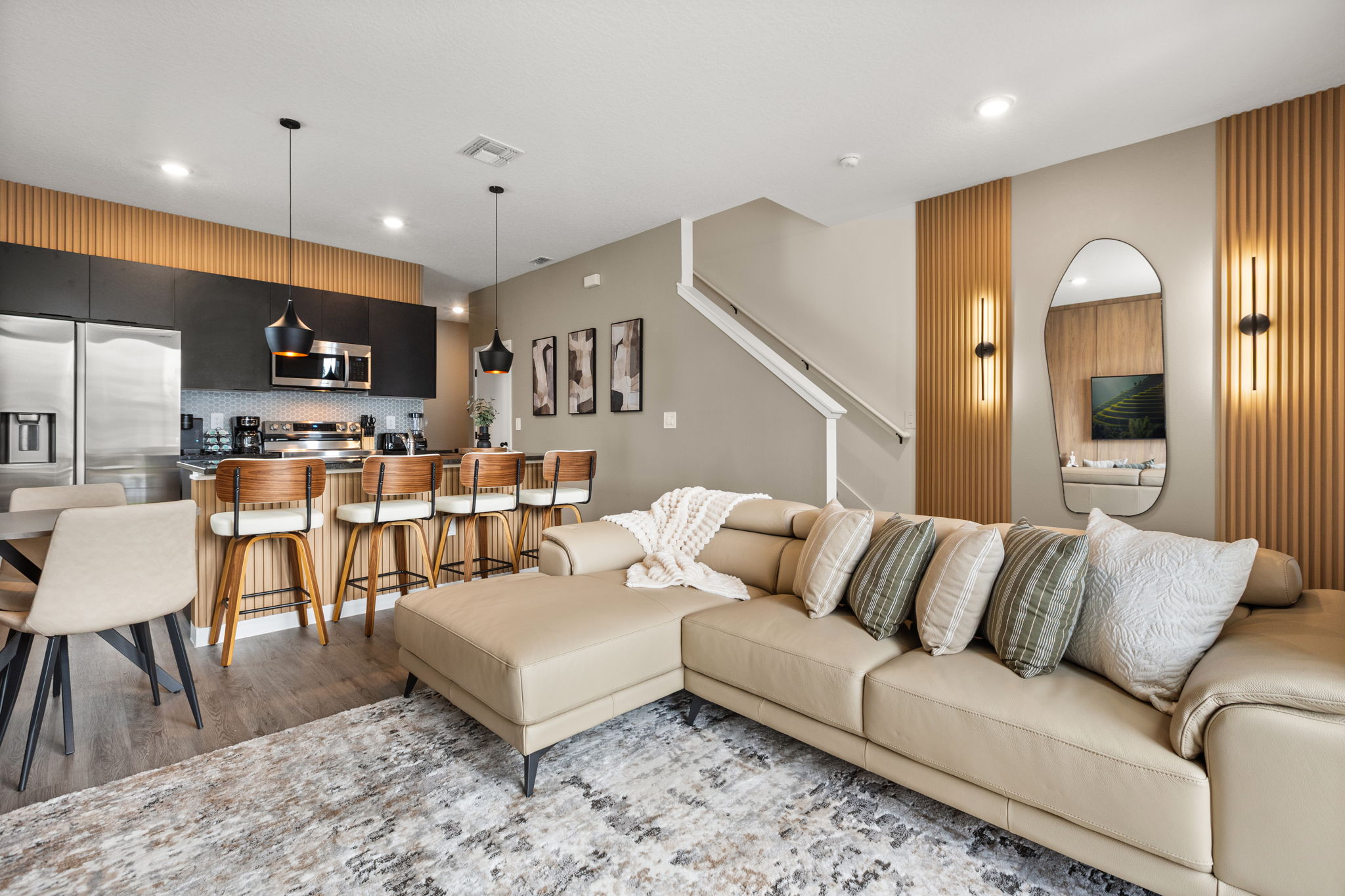 3 bedroom vacation townhouse at The Hub at Westside Reserve - Image 1