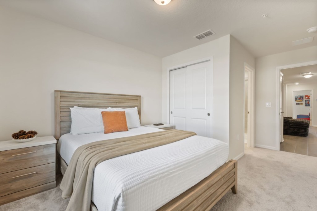 Bedroom — 16258 Coastal Cove Lane, photo 27 of 89