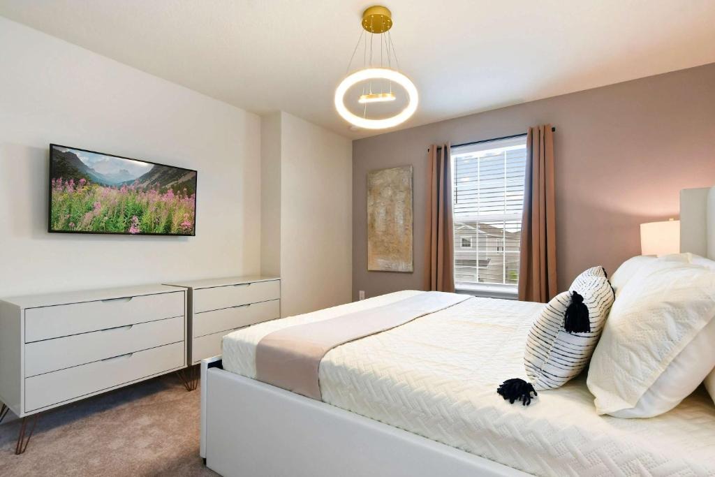 7 bedroom vacation house at Windsor Island Resort - Image 16