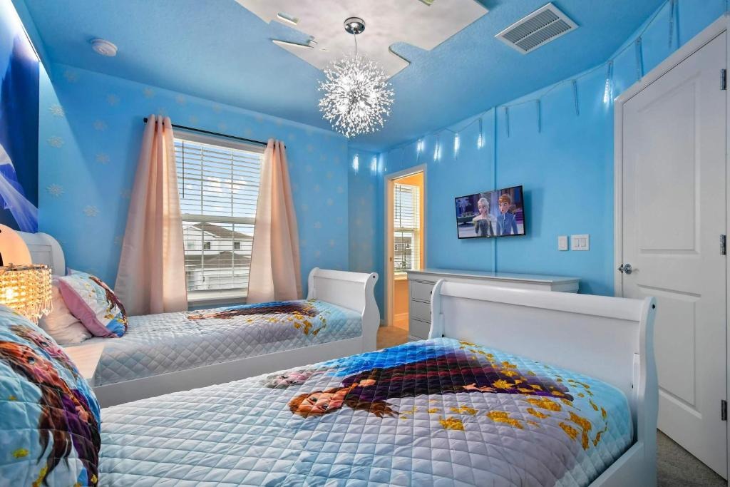 7 bedroom vacation house at Windsor Island Resort - Image 23