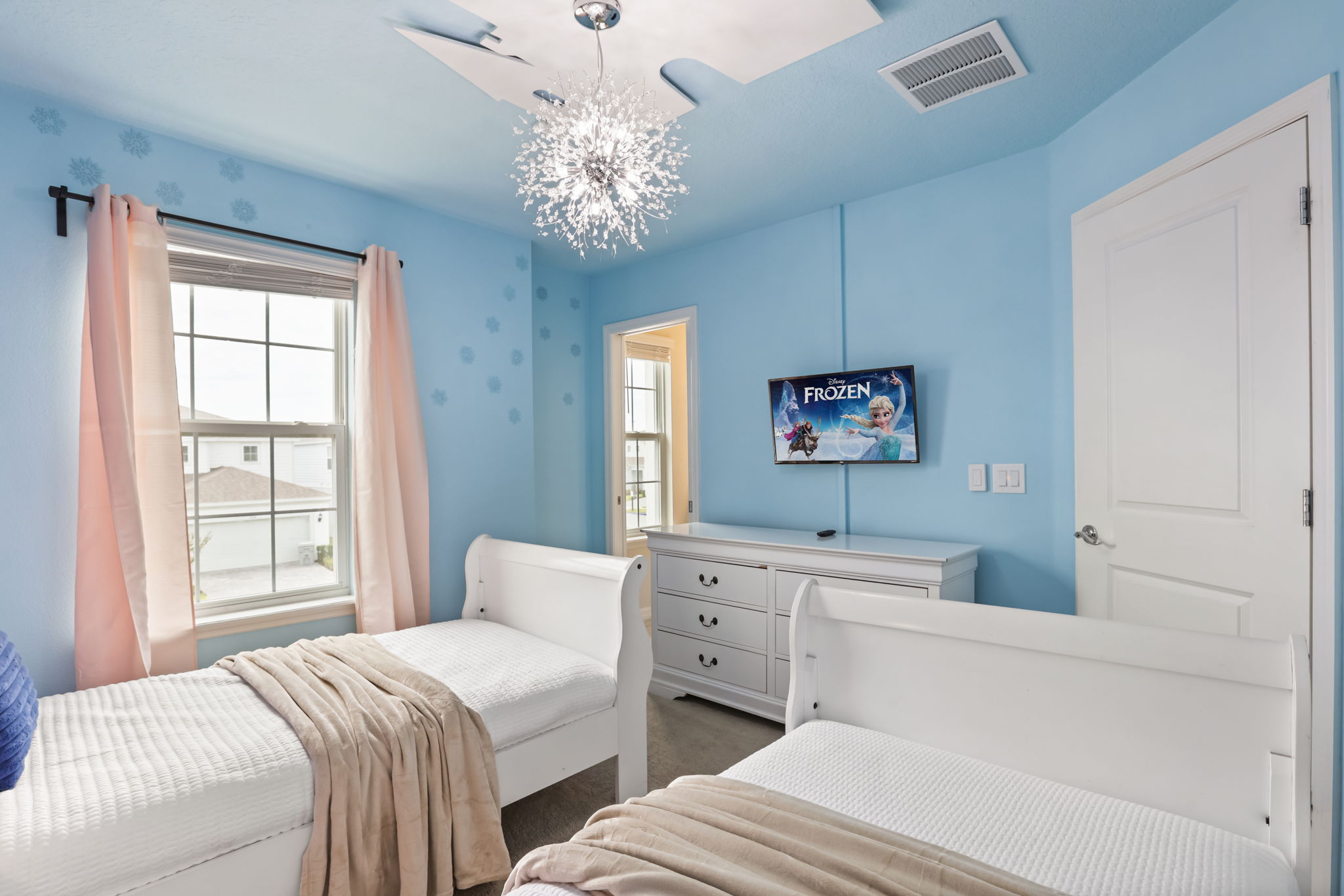 7 bedroom vacation house at Windsor Island Resort - Image 28