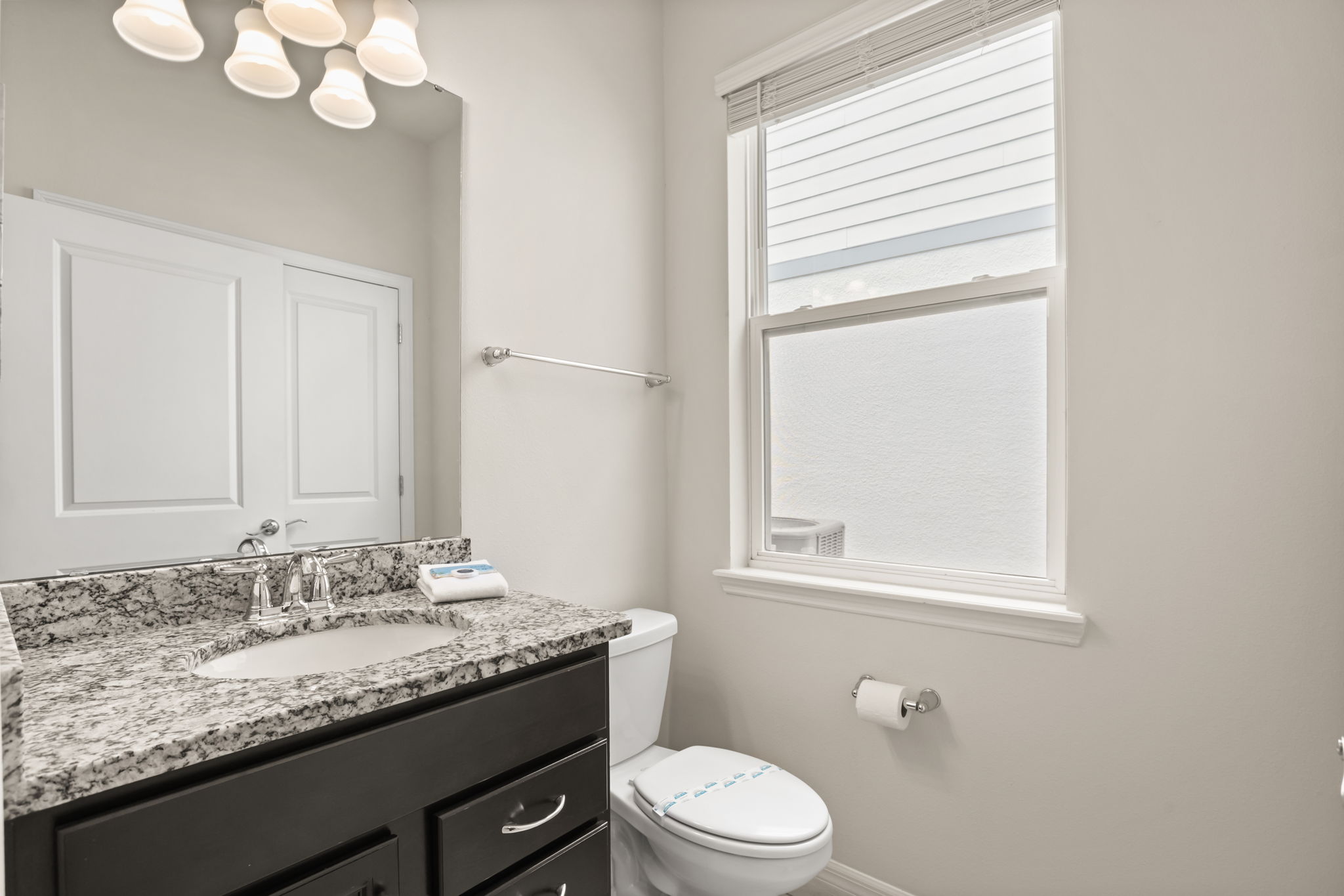 7 bedroom vacation house at Windsor Island Resort - Image 34
