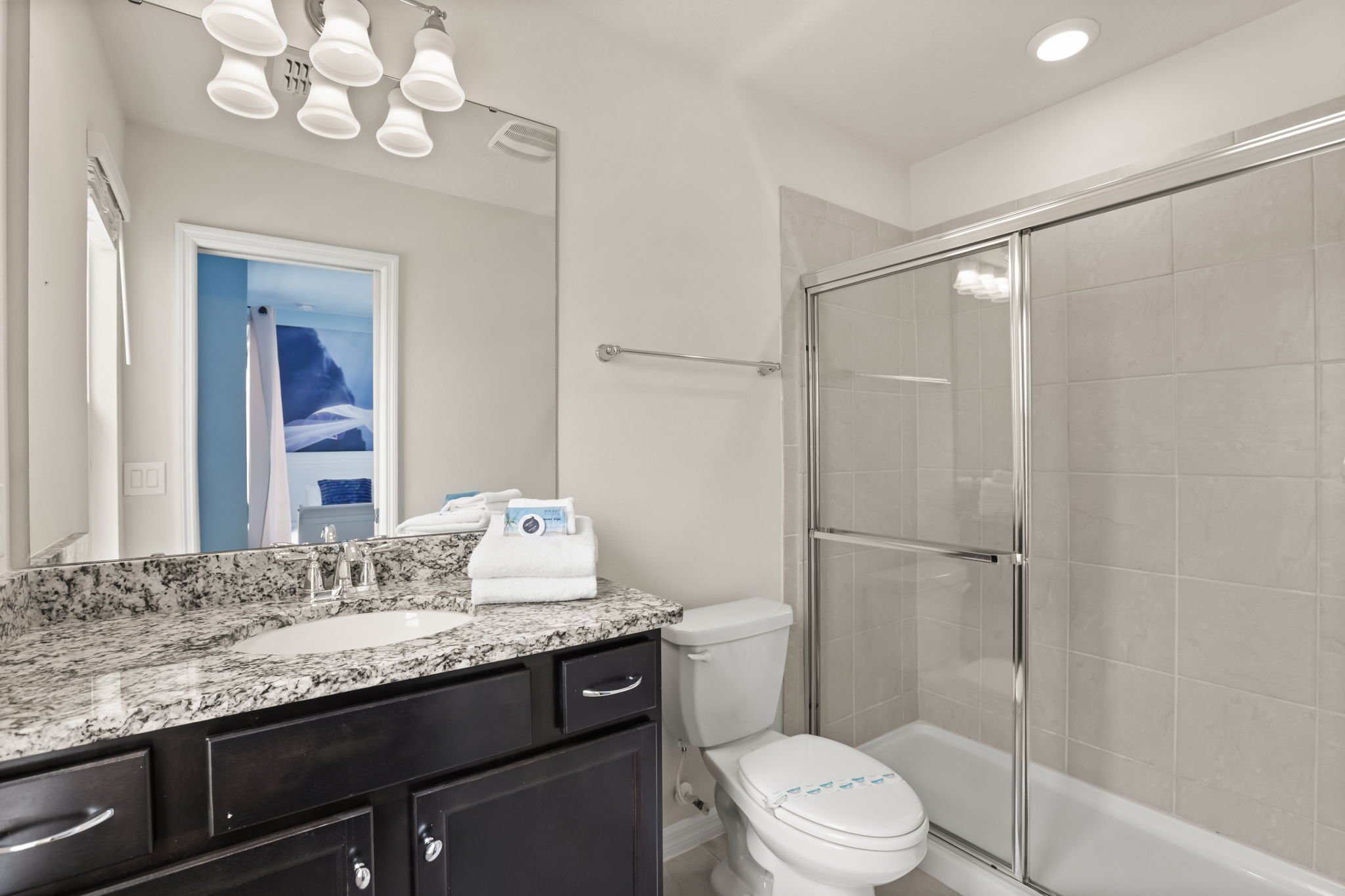 7 bedroom vacation house at Windsor Island Resort - Image 41