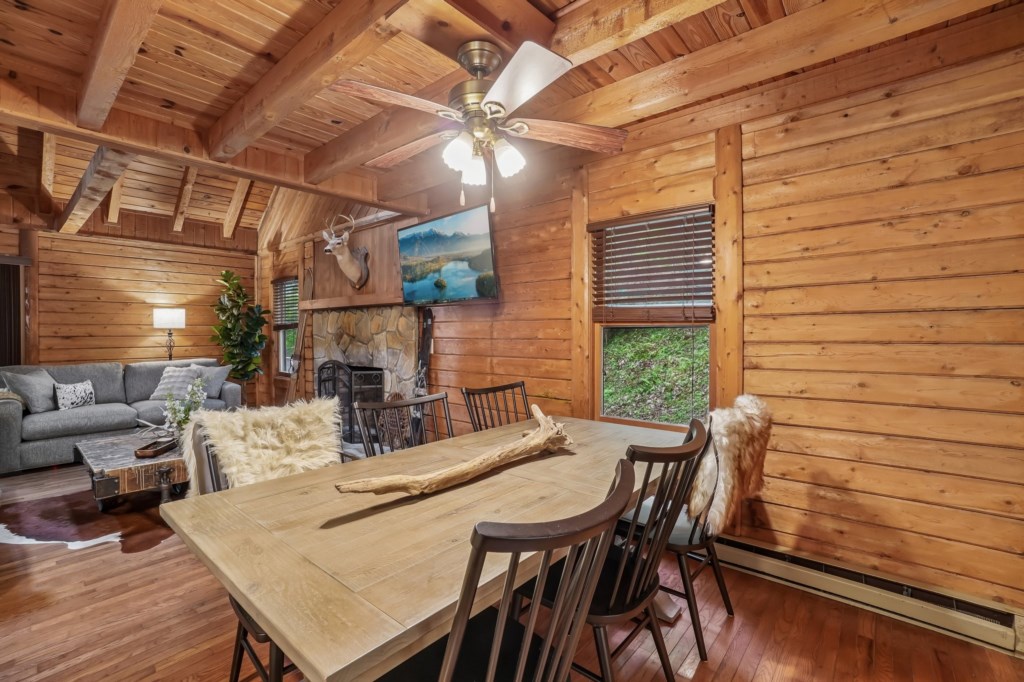 12-web-or-mls-GreerWy-S0508-012