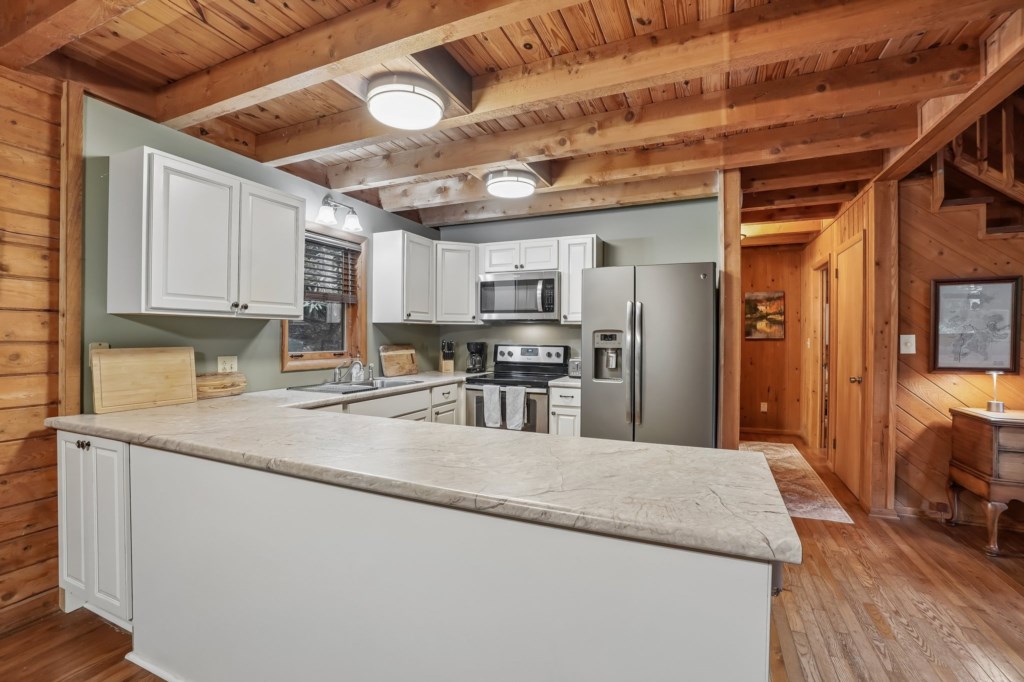 16-web-or-mls-GreerWy-S0508-016