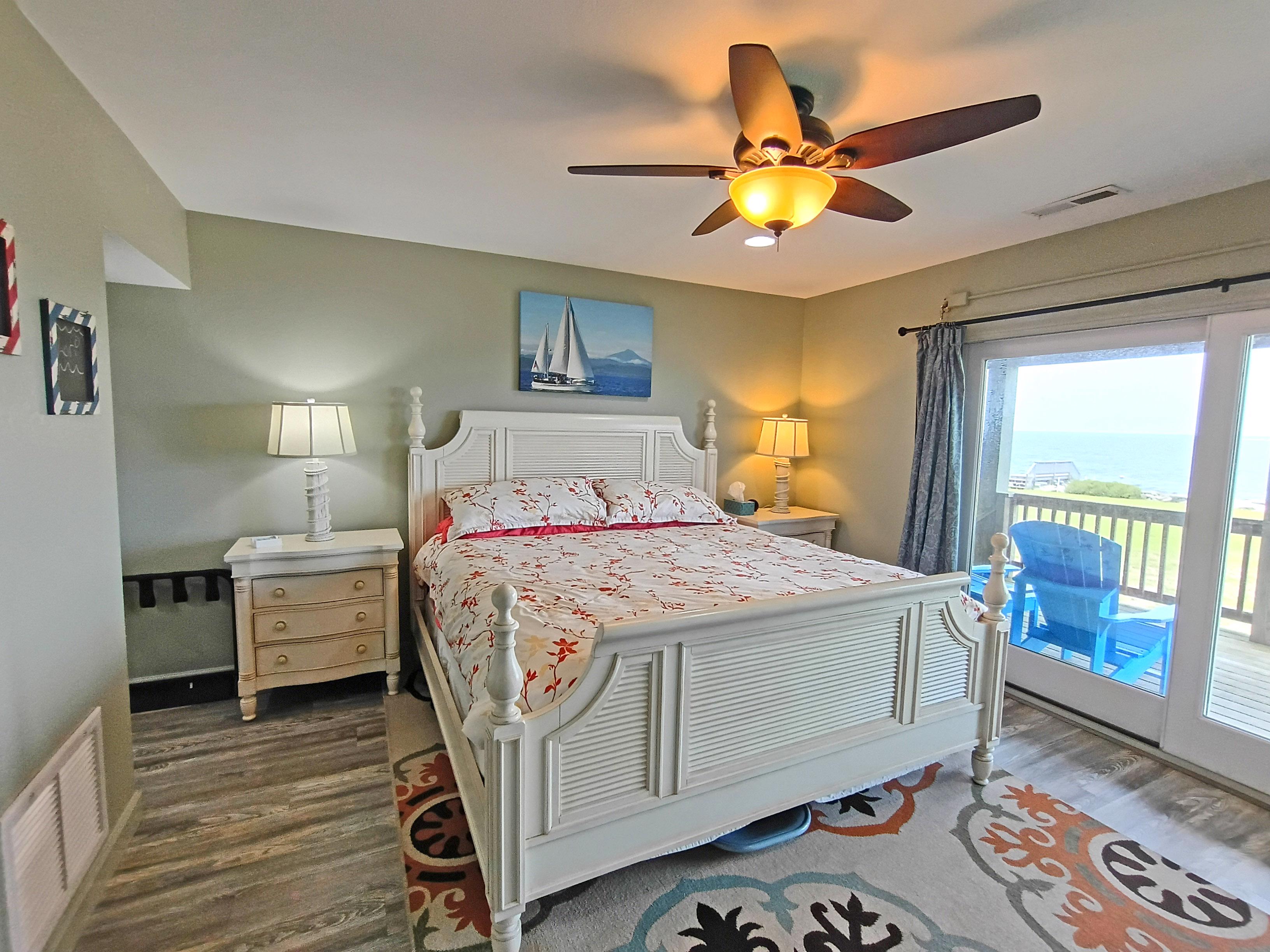 Directly On The Sound!  King Rm W/ Private Bath - Outer Banks, NC