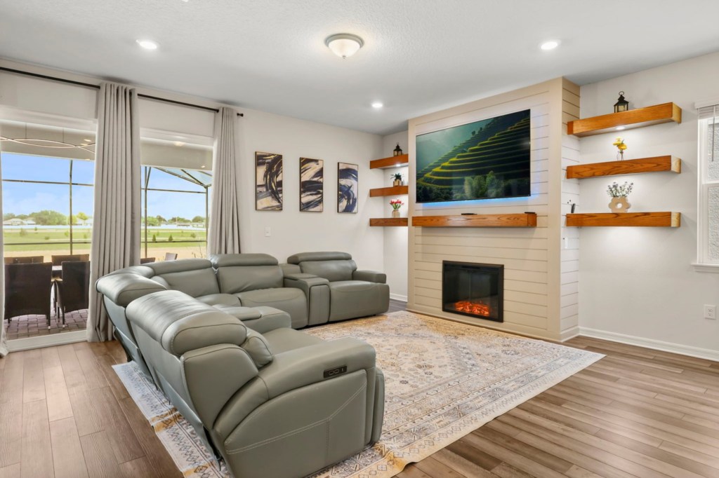 15996 Sandy Cliffs Drive — photo 1
