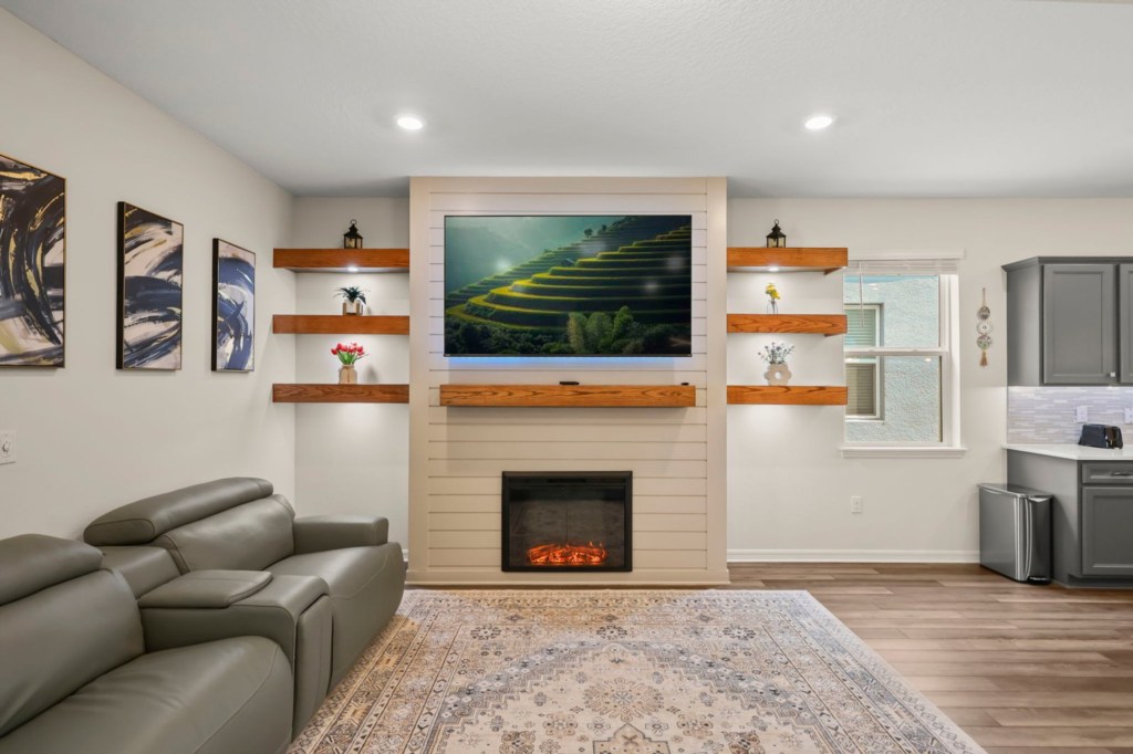 Living area — 15996 Sandy Cliffs Drive, photo 6 of 84