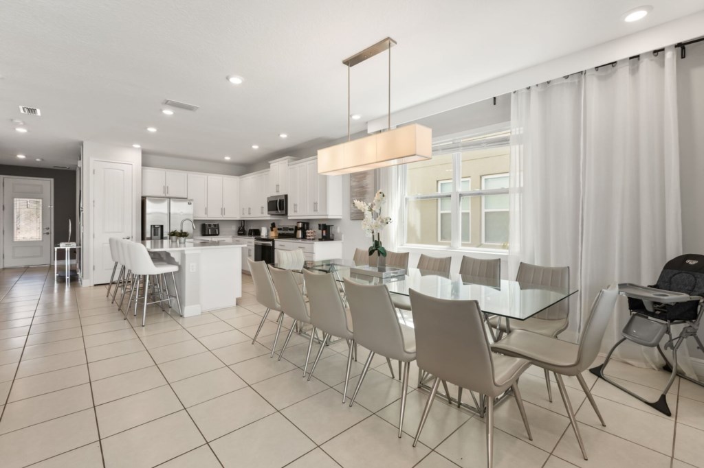 Dining Area — 256 Auburn Avenue, photo 11 of 68
