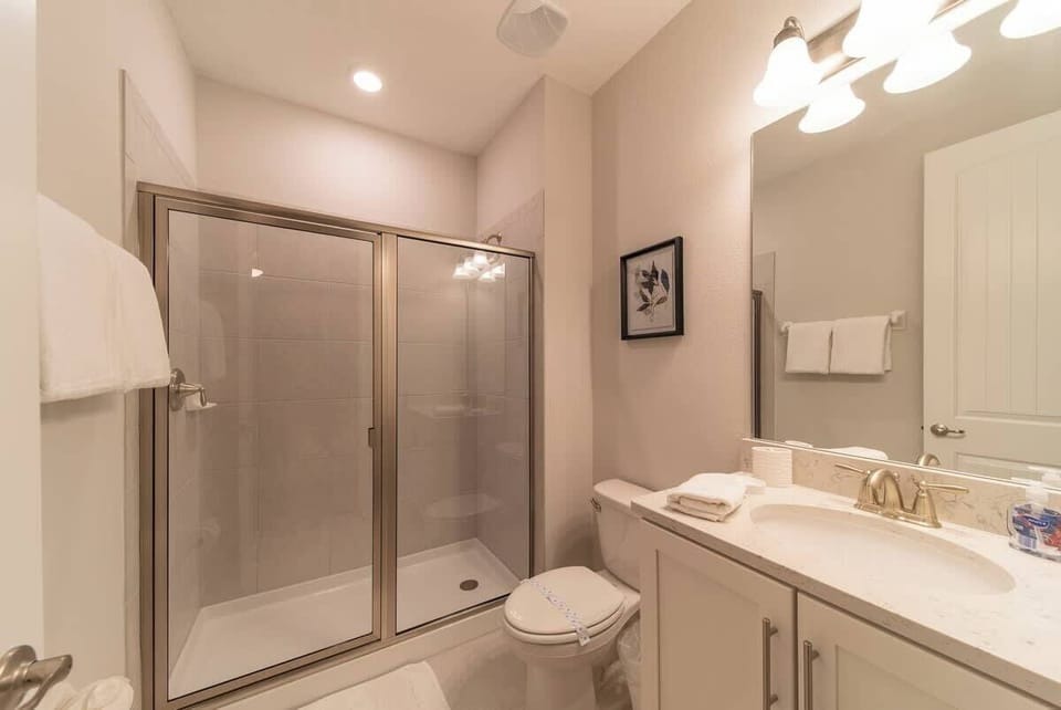 8 bedroom vacation house at Encore Resort at Reunion - Image 22