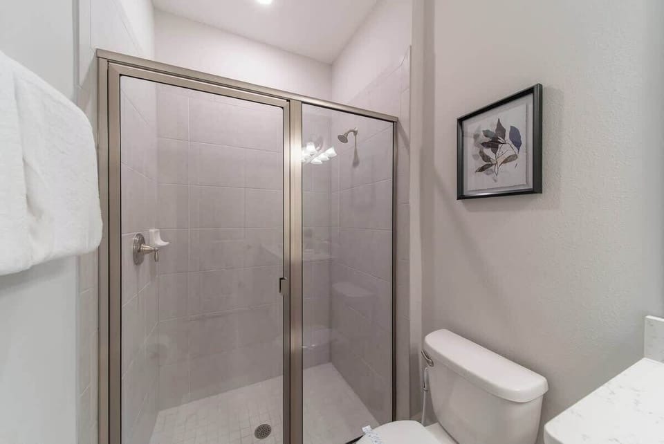 8 bedroom vacation house at Encore Resort at Reunion - Image 23