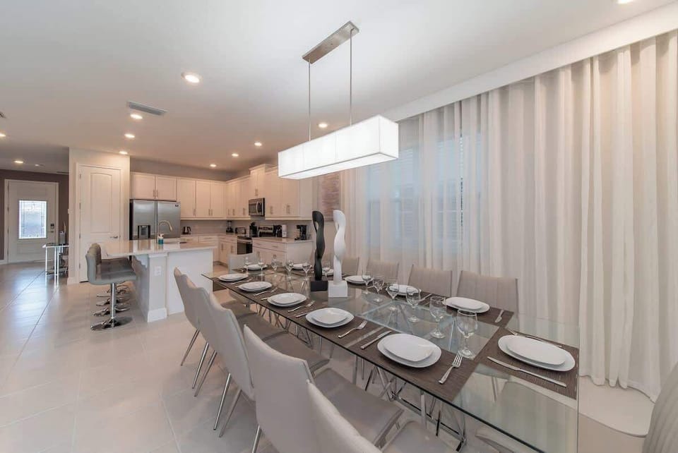 8 bedroom vacation house at Encore Resort at Reunion - Image 5