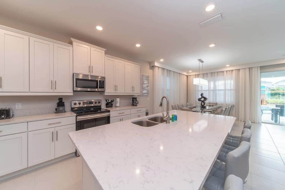 8 bedroom vacation house at Encore Resort at Reunion - Image 8