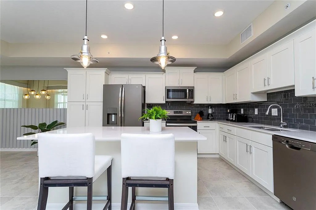 2 bedroom vacation apartment at Storey Lake - Image 12