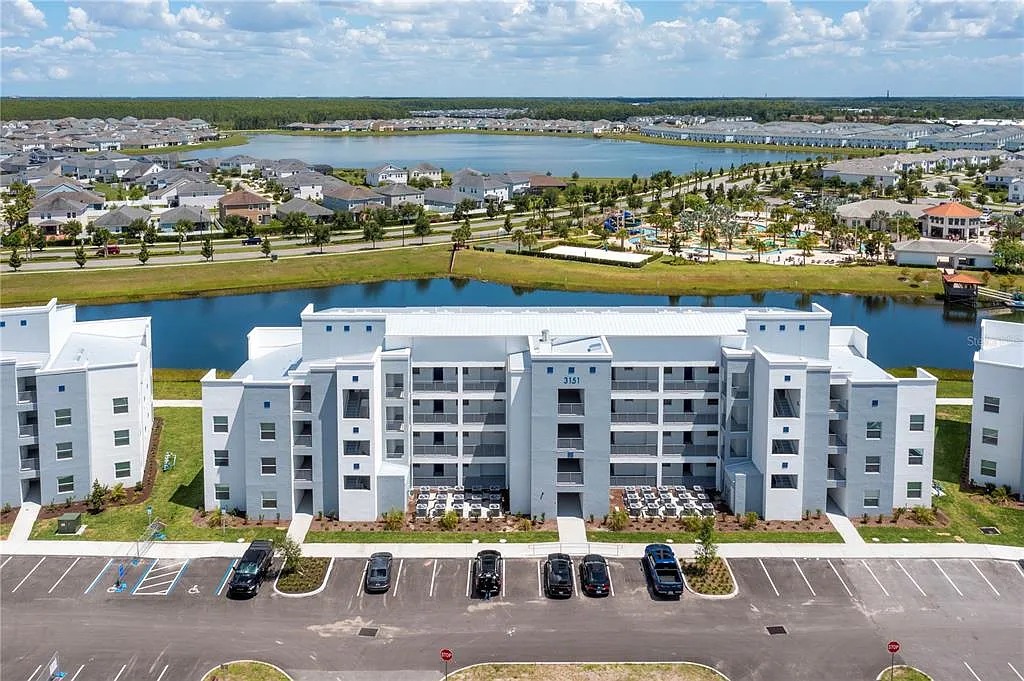 2 bedroom vacation apartment at Storey Lake - Image 29