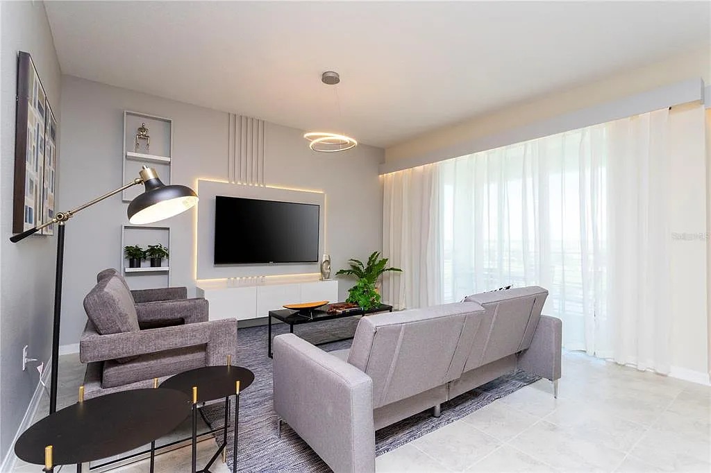 2 bedroom vacation apartment at Storey Lake - Image 4