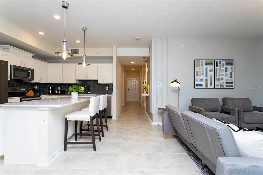 2 bedroom vacation apartment at Storey Lake - Image 7