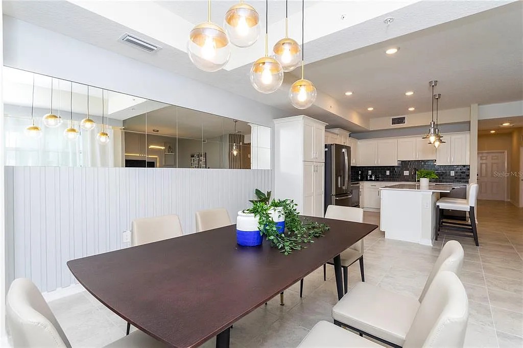 2 bedroom vacation apartment at Storey Lake - Image 9