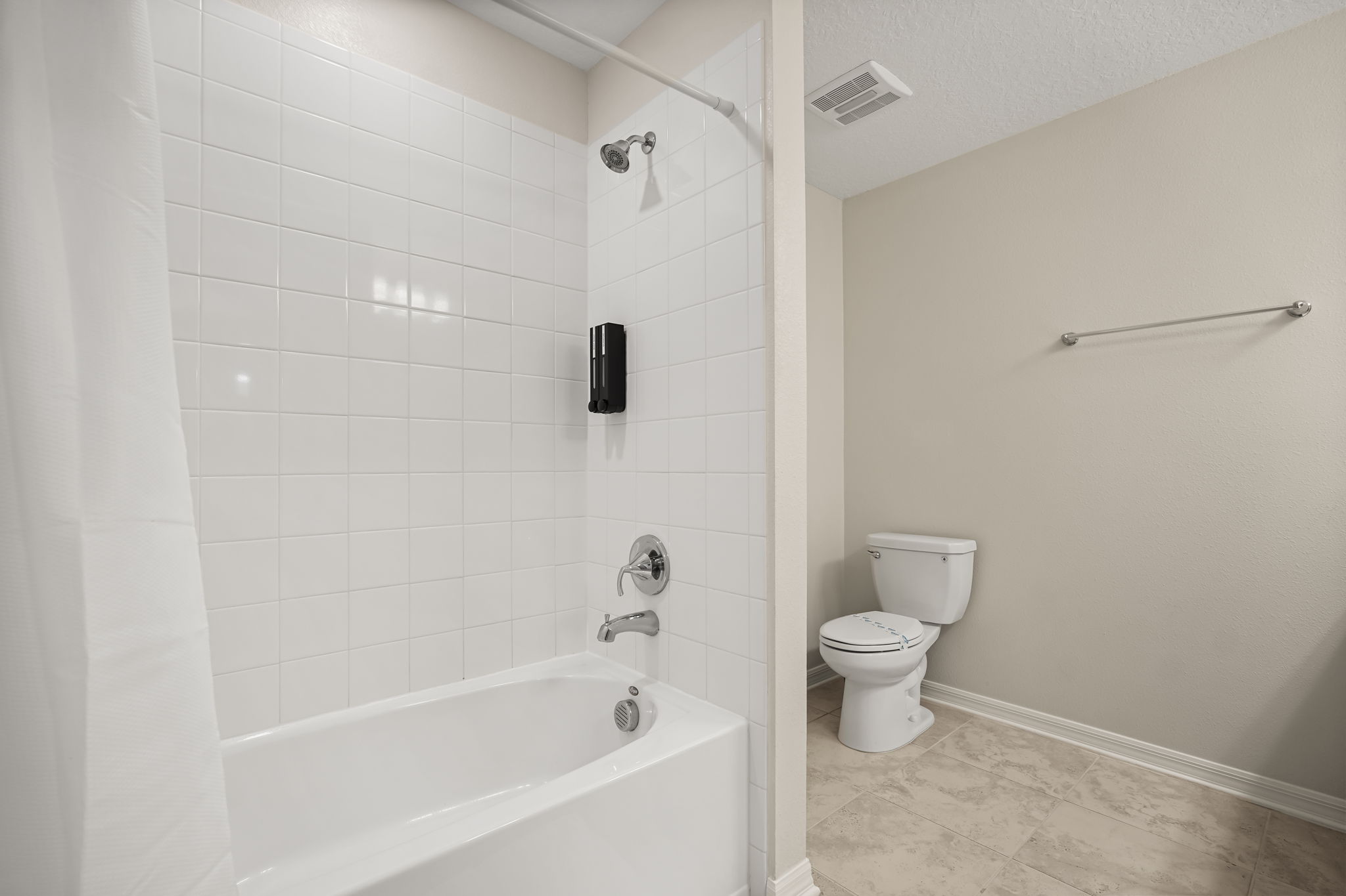 2 bedroom vacation apartment at Storey Lake - Image 24