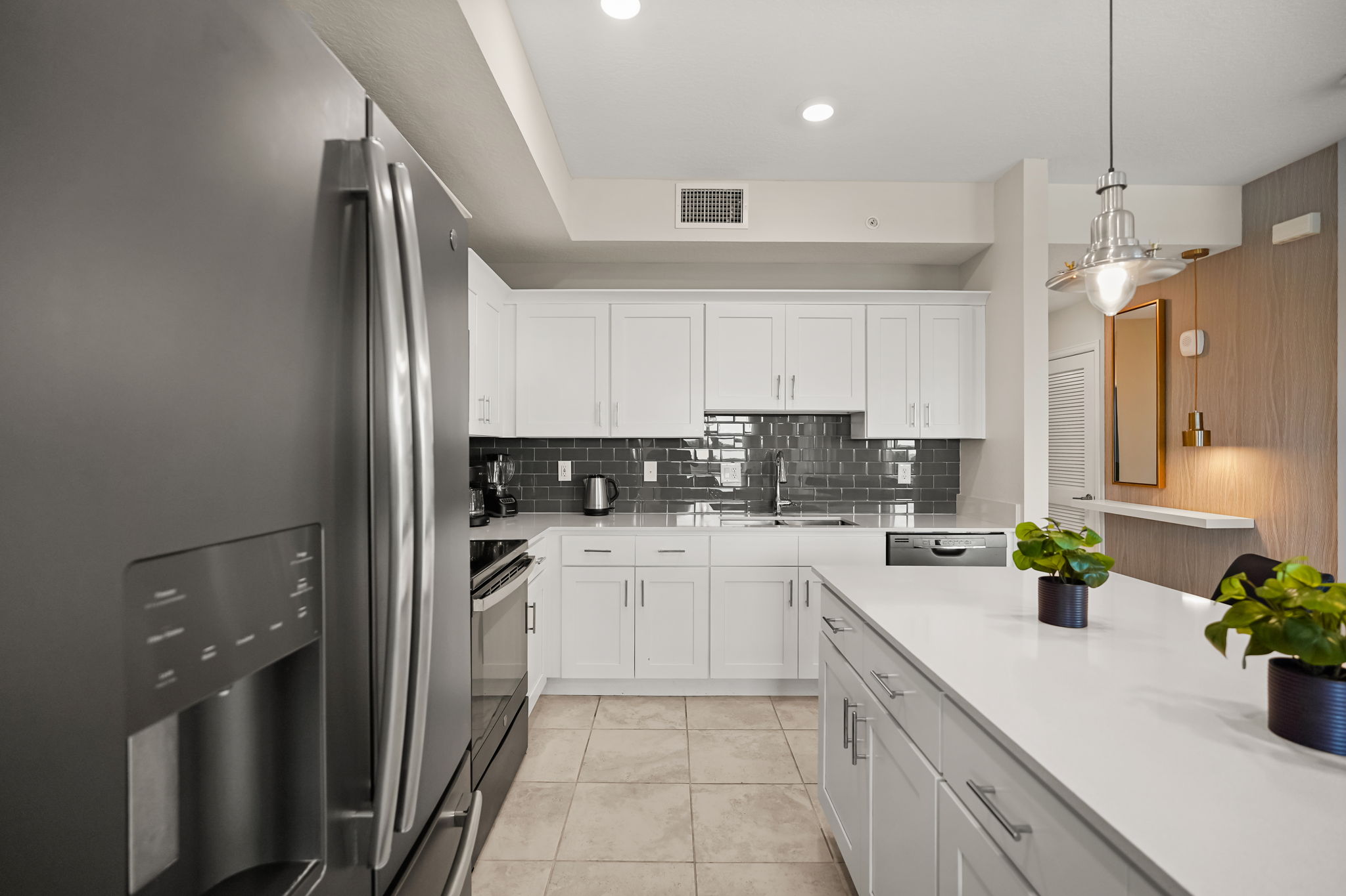 2 bedroom vacation apartment at Storey Lake - Image 9