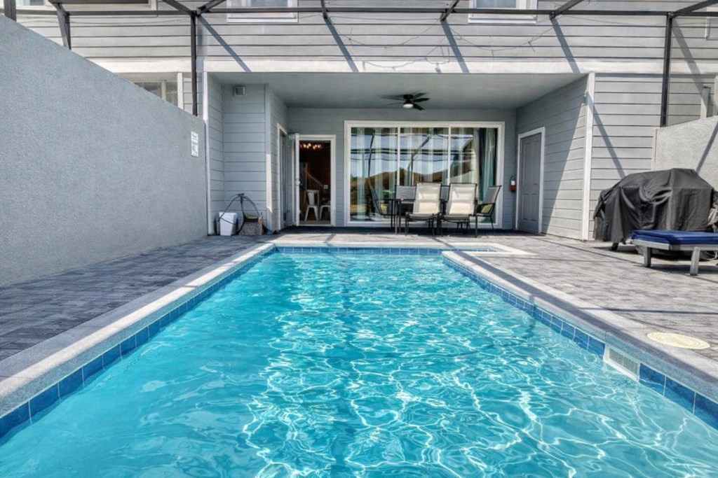 Pool2