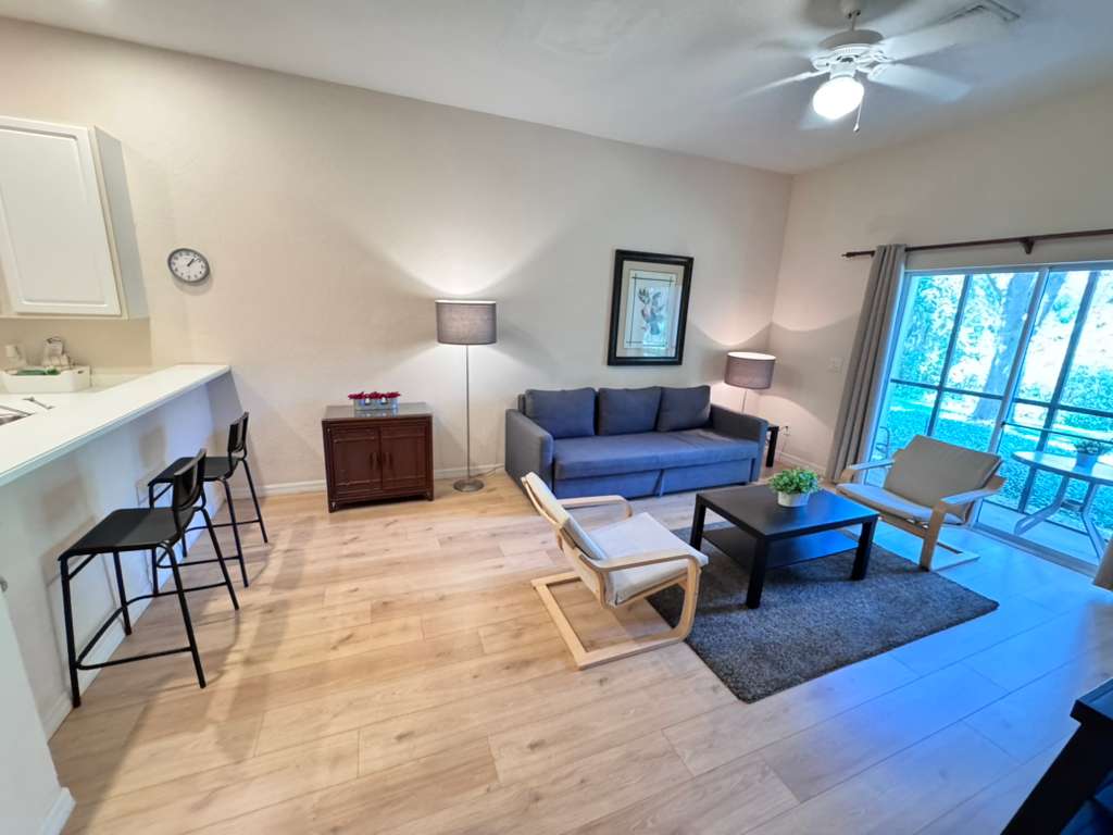 3 bedroom vacation apartment at Bahama Bay - Image 1