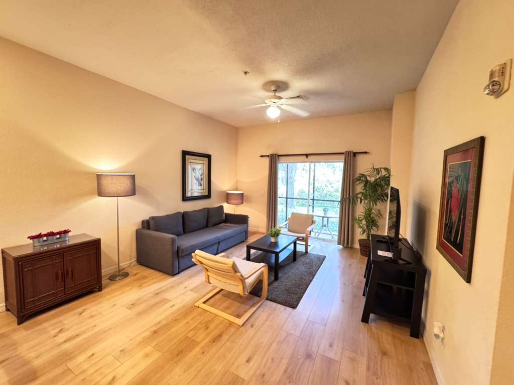 3 bedroom vacation apartment at Bahama Bay - Image 2