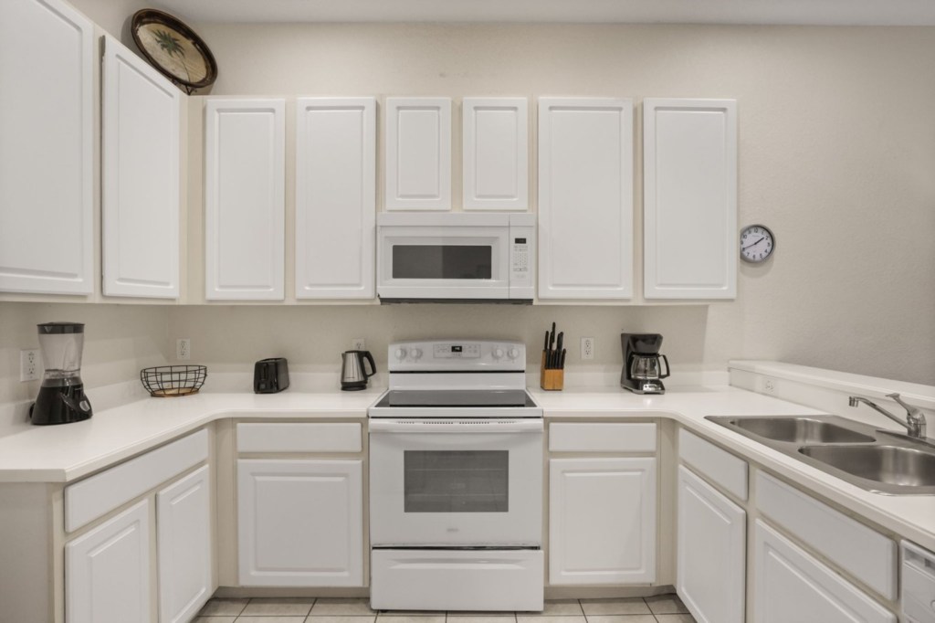 605 New Providence Promenade, 3-bedroom vacation home at Bahama Bay — photo 8 of 66