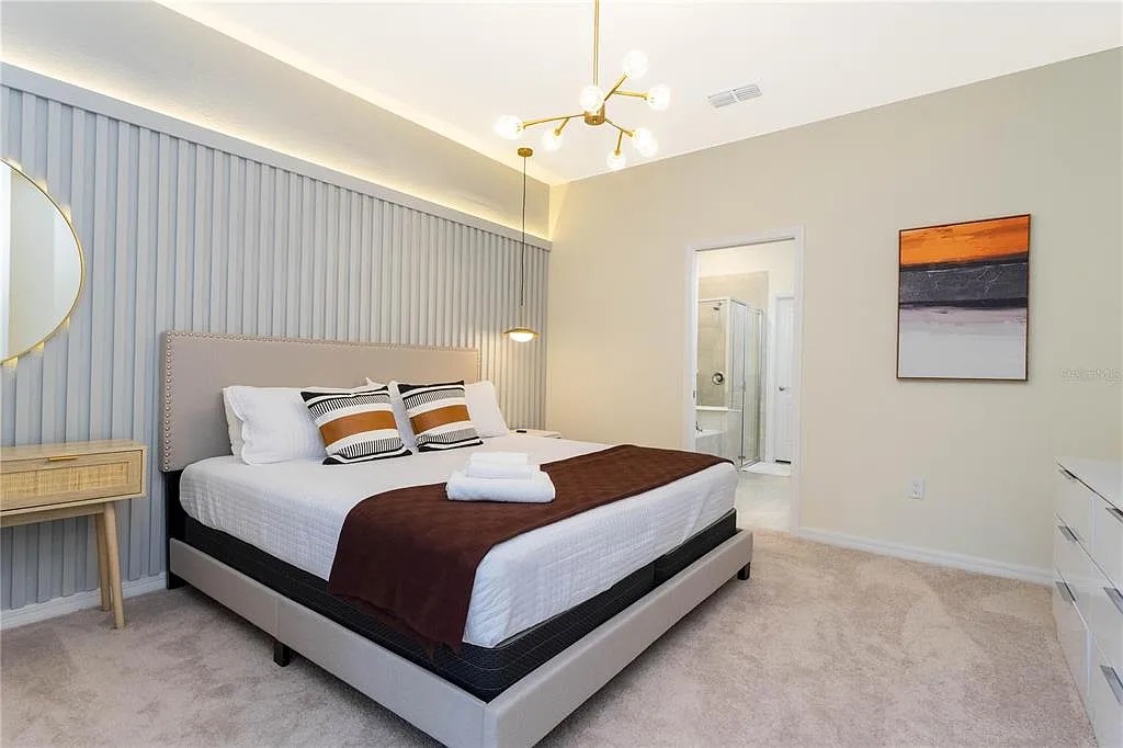 5 bedroom vacation house at Solterra - Image 11