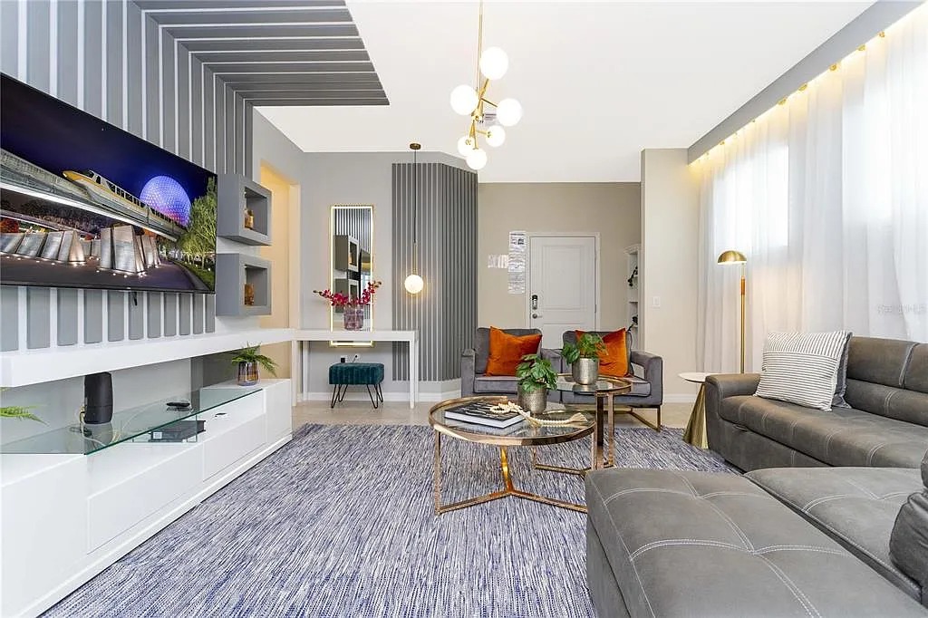 5 bedroom vacation house at Solterra - Image 2