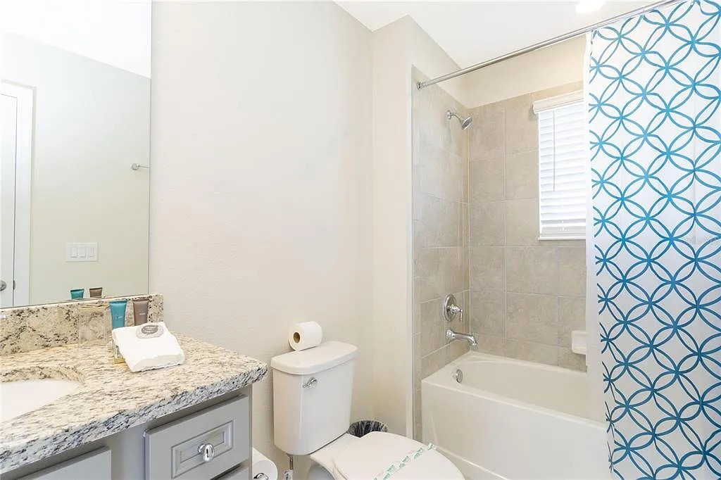 5 bedroom vacation house at Solterra - Image 38