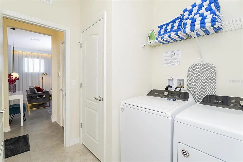 5 bedroom vacation house at Solterra - Image 41