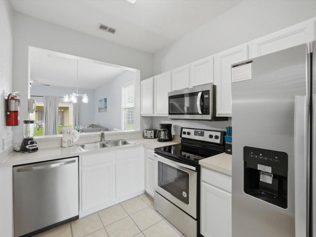10-408MiramarAve-DavidAllenProductions-016