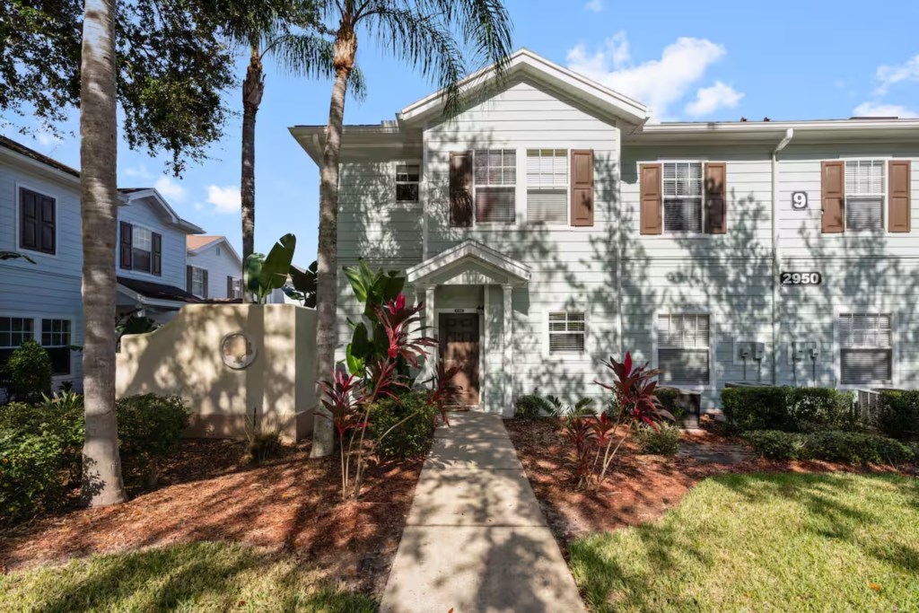 4 bedroom vacation townhouse at Lucaya Village - Image 18