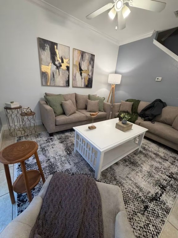 4 bedroom vacation townhouse at Lucaya Village - Image 3