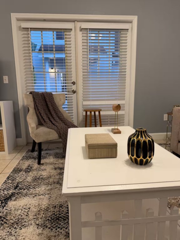 4 bedroom vacation townhouse at Lucaya Village - Image 6