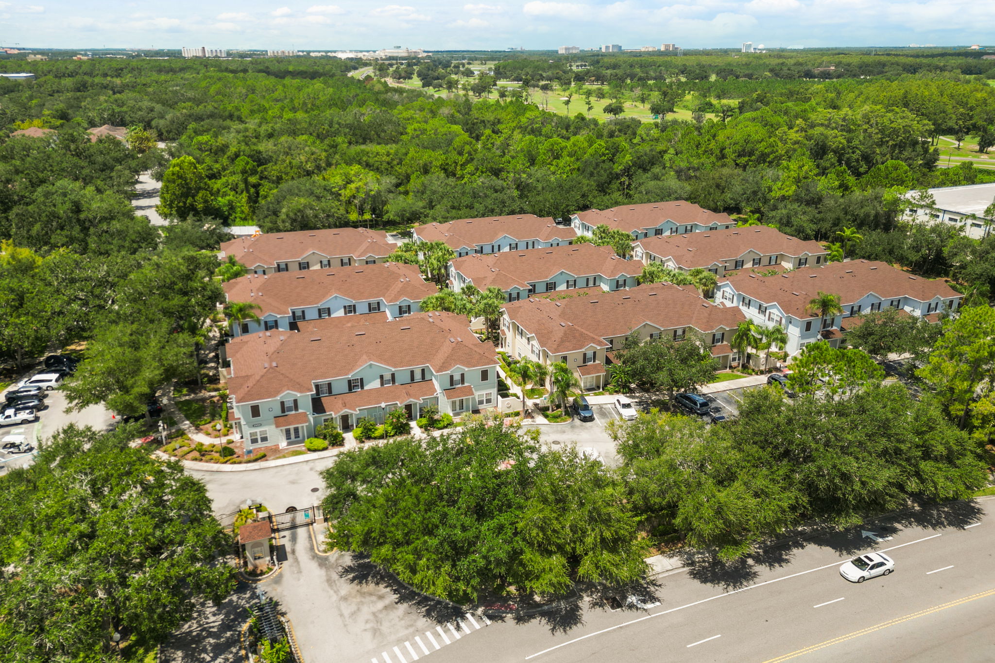 4 bedroom vacation townhouse at Lucaya Village - Image 30