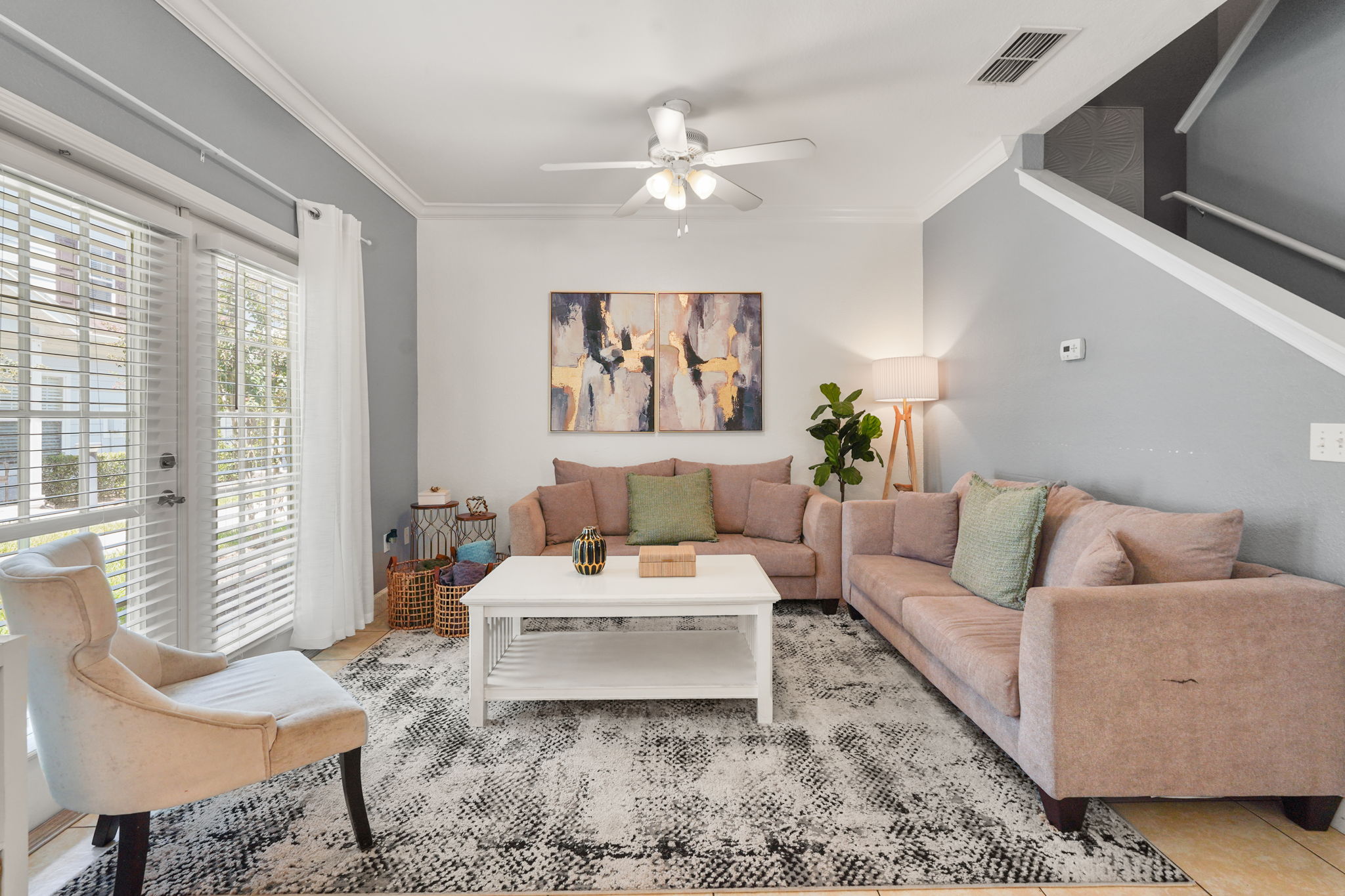 4 bedroom vacation townhouse at Lucaya Village - Image 3