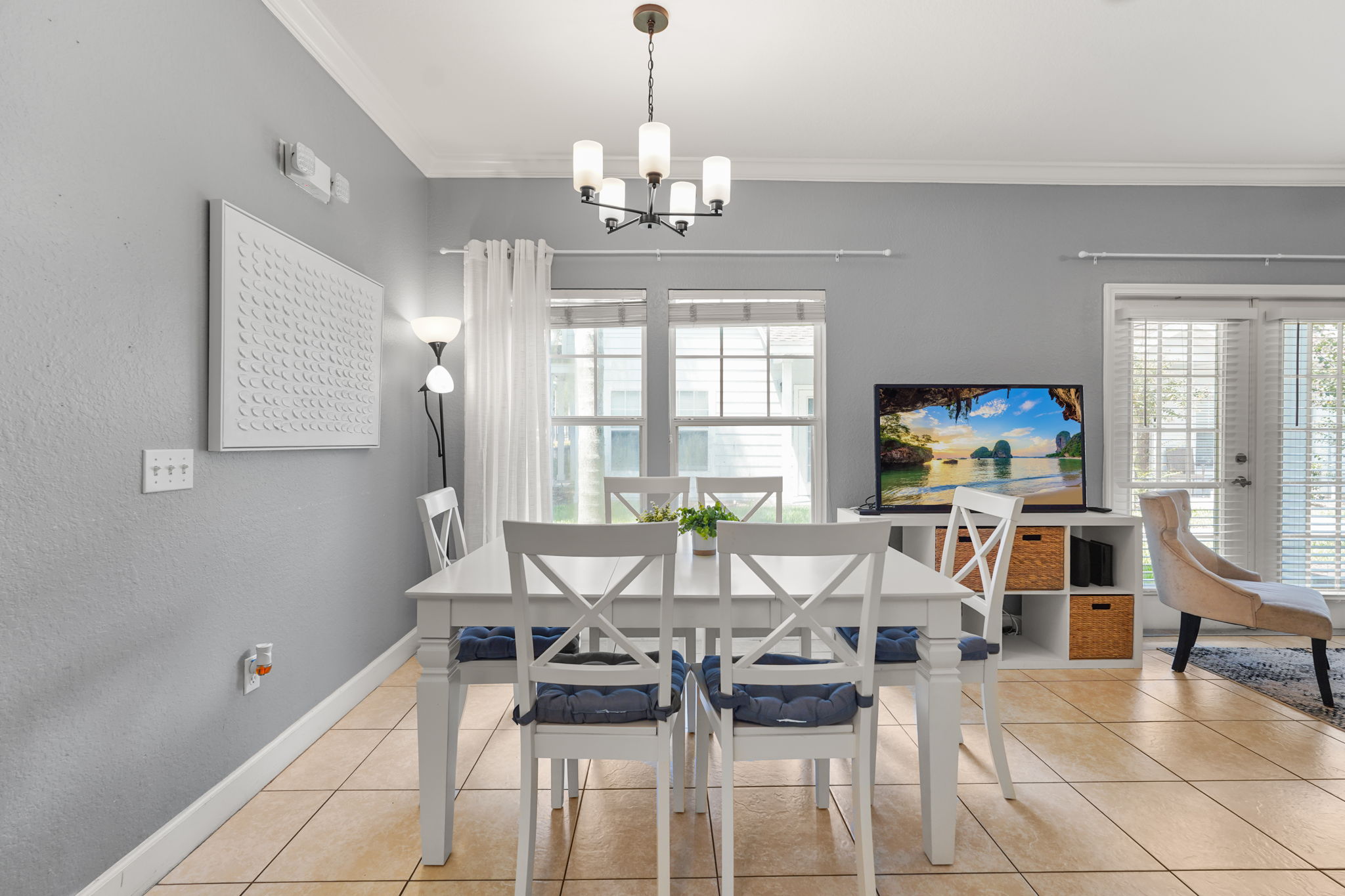 4 bedroom vacation townhouse at Lucaya Village - Image 6